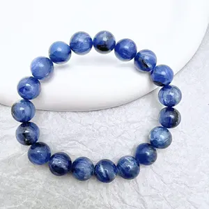 Kyanite Éclipse